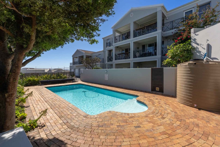 2 Bedroom Property for Sale in Devils Peak Western Cape